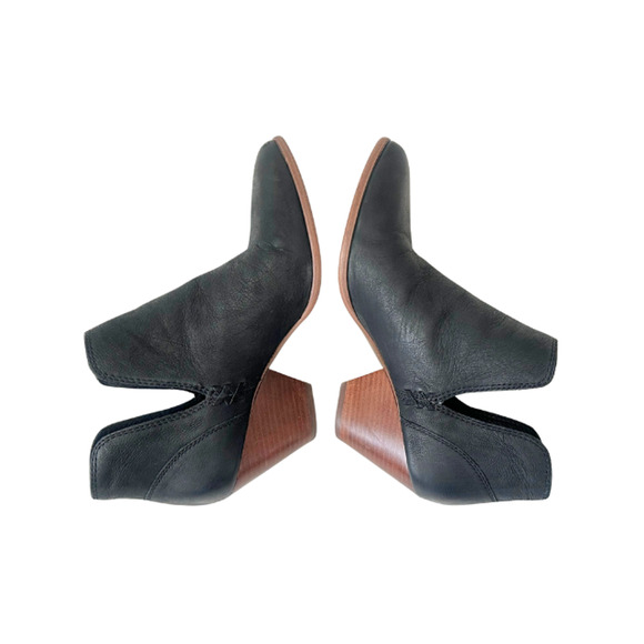 FRYE Boots Reina Cut-Out Bootie Leather Black Women's Size 8M - Picture 8 of 11